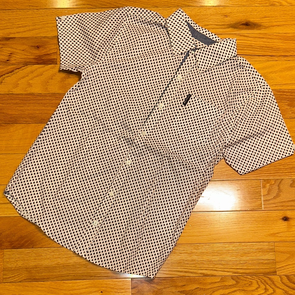 NWOT Ben Sherman  Geometric Shirt size:L